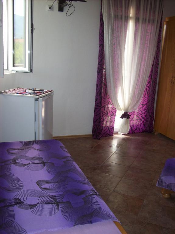Lukic Apartmani バール エクステリア 写真