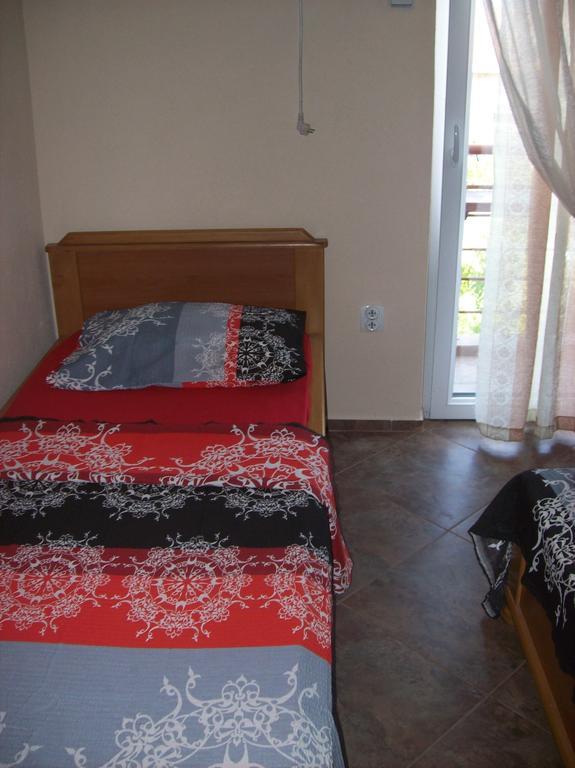 Lukic Apartmani バール エクステリア 写真