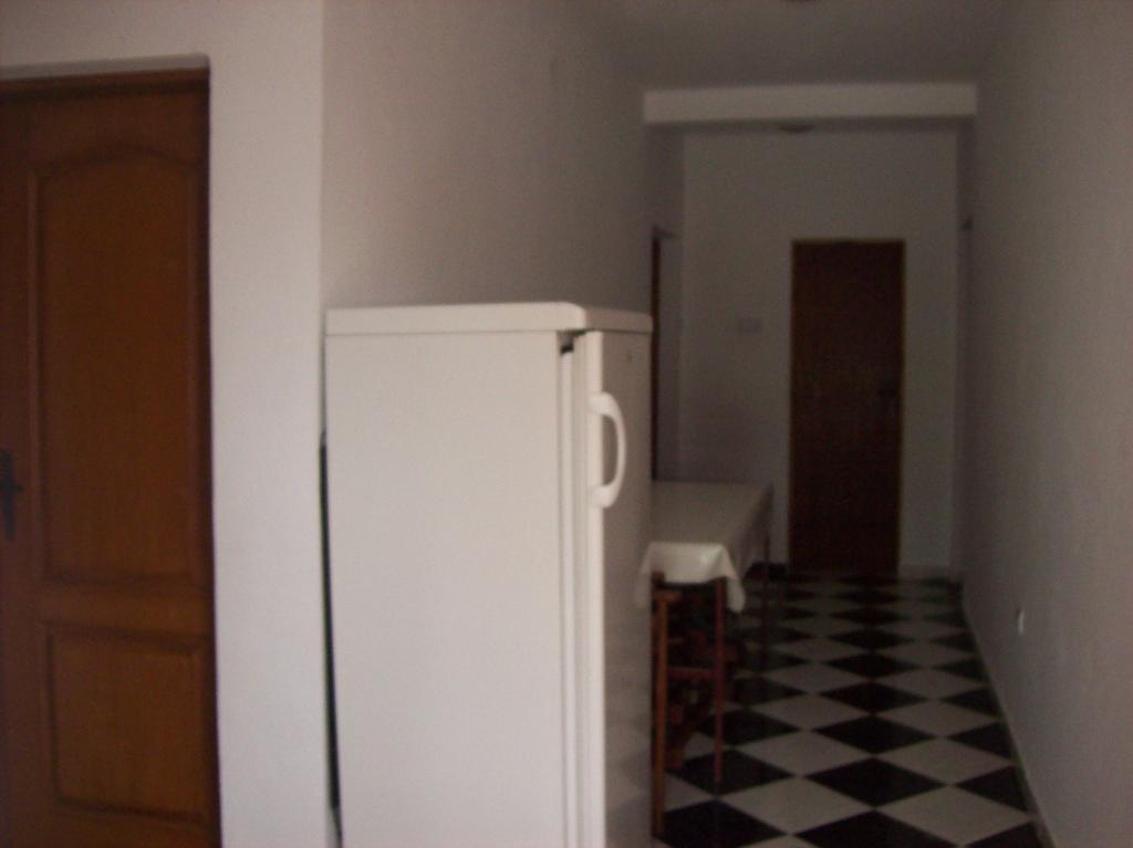 Lukic Apartmani バール エクステリア 写真